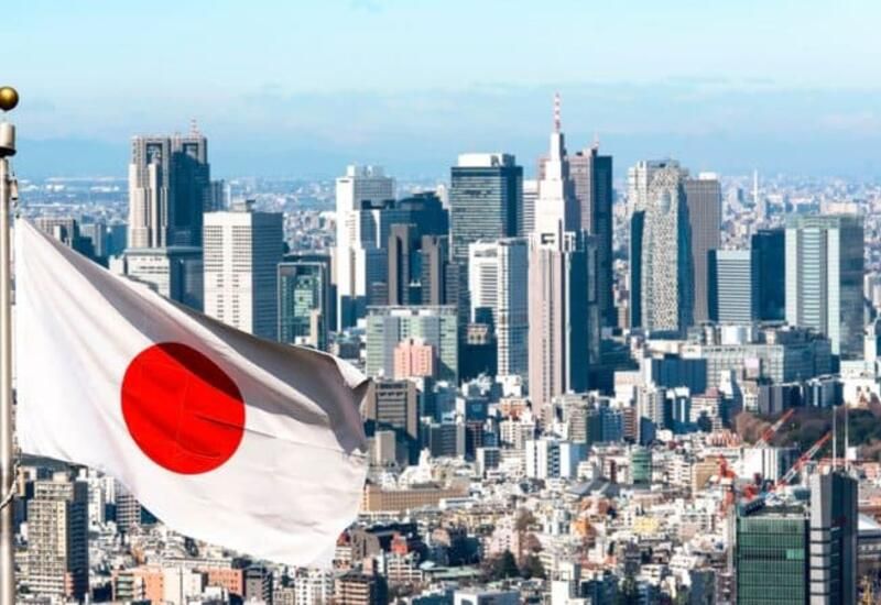 Japanese government's support rating falls to record high