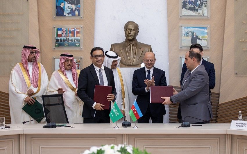 Azerbaijan, Saudi Arabia sign documents strengthening energy partnership