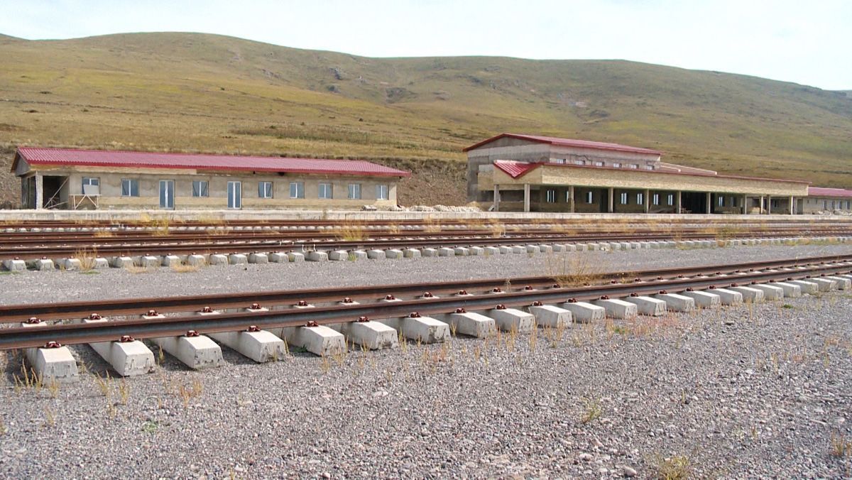 Expansion of capacity expected for Baku-Tbilisi-Kars railway commencing operations this month