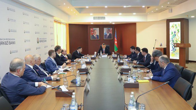 Сhairman of Central Bank convenes meeting with the leaders of various banks