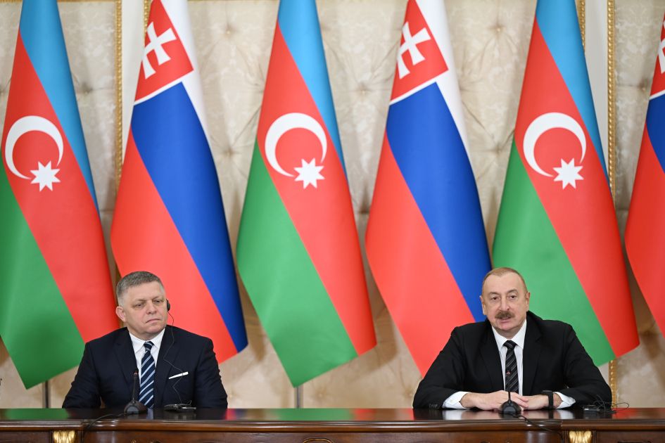 President Ilham Aliyev and Prime Minister Robert Fico make press statements [PHOTOS][VIDEO]