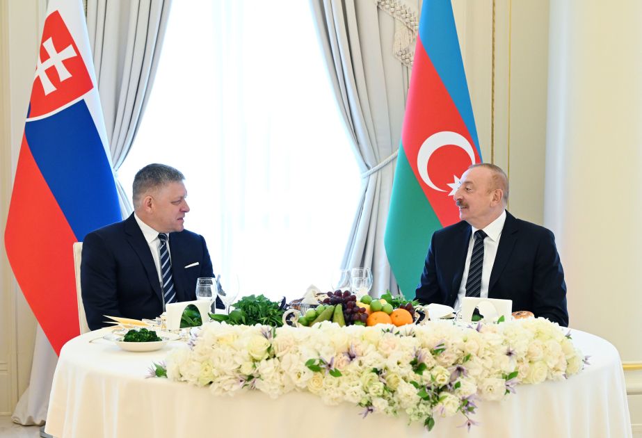 Official dinner hosted on behalf of President of Azerbaijan in honor of Prime Minister of Slovakia [VIDEO]