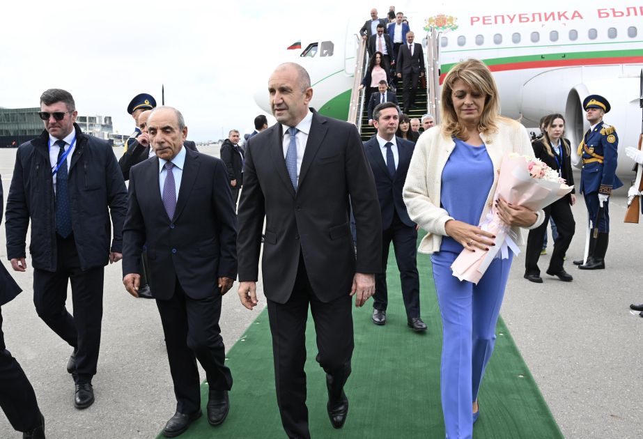 Bulgarian President Rumen Radev arrives in Azerbaijan for official visit