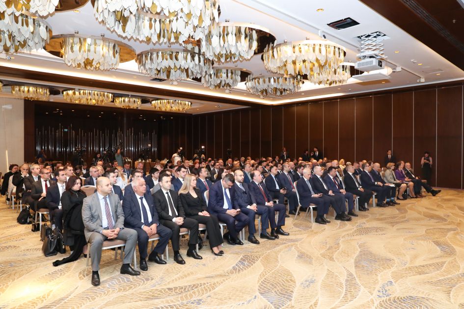 Azerbaijani-Slovak business forum starts in Baku [PHOTO]