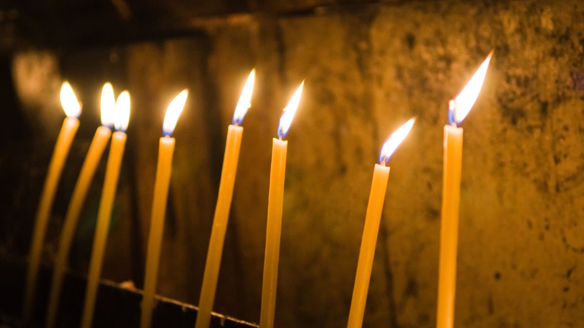 How Armenian Catholicos embezzle state budget through candle business