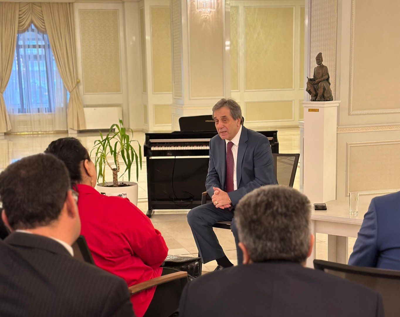 Ganja hosts meeting with rector of Azerbaijan National Conservatory [PHOTOS]