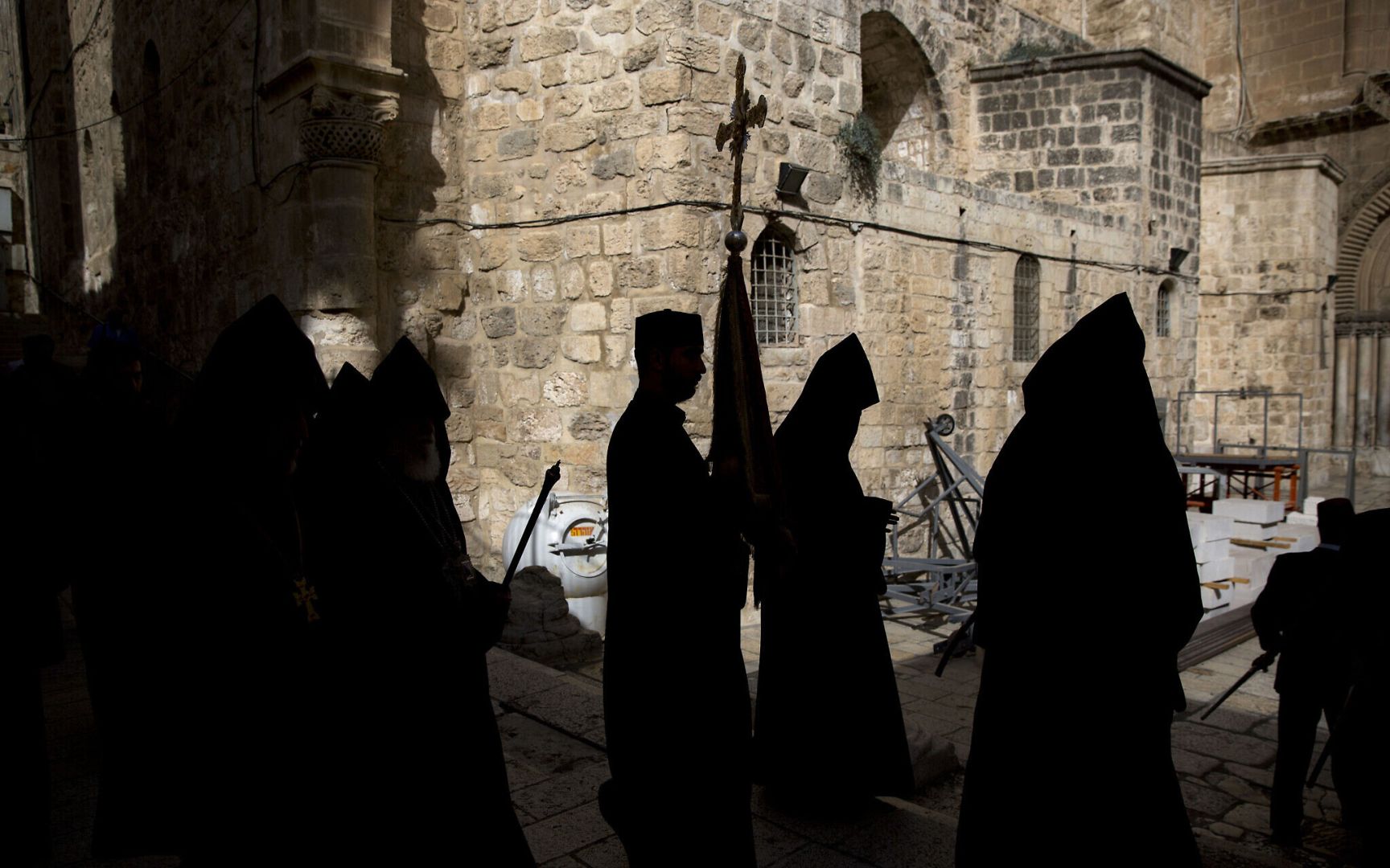 Media reveals business of Armenian cleric hiding in shadow