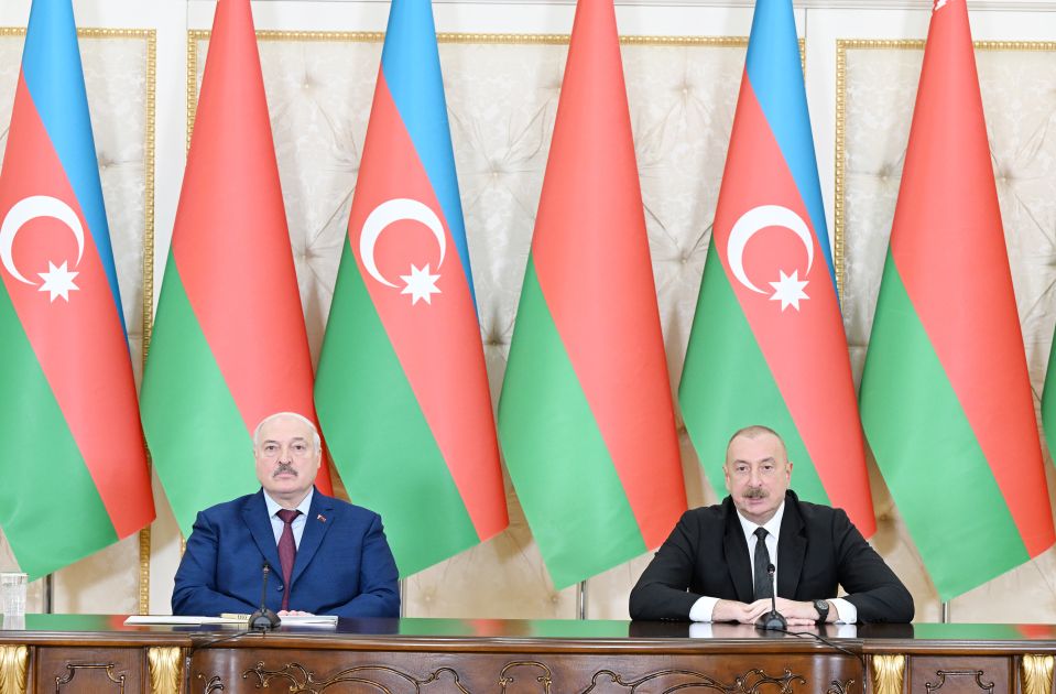 President Ilham Aliyev and President Aleksandr Lukashenko make press statements [PHOTOS] [VIDEO]