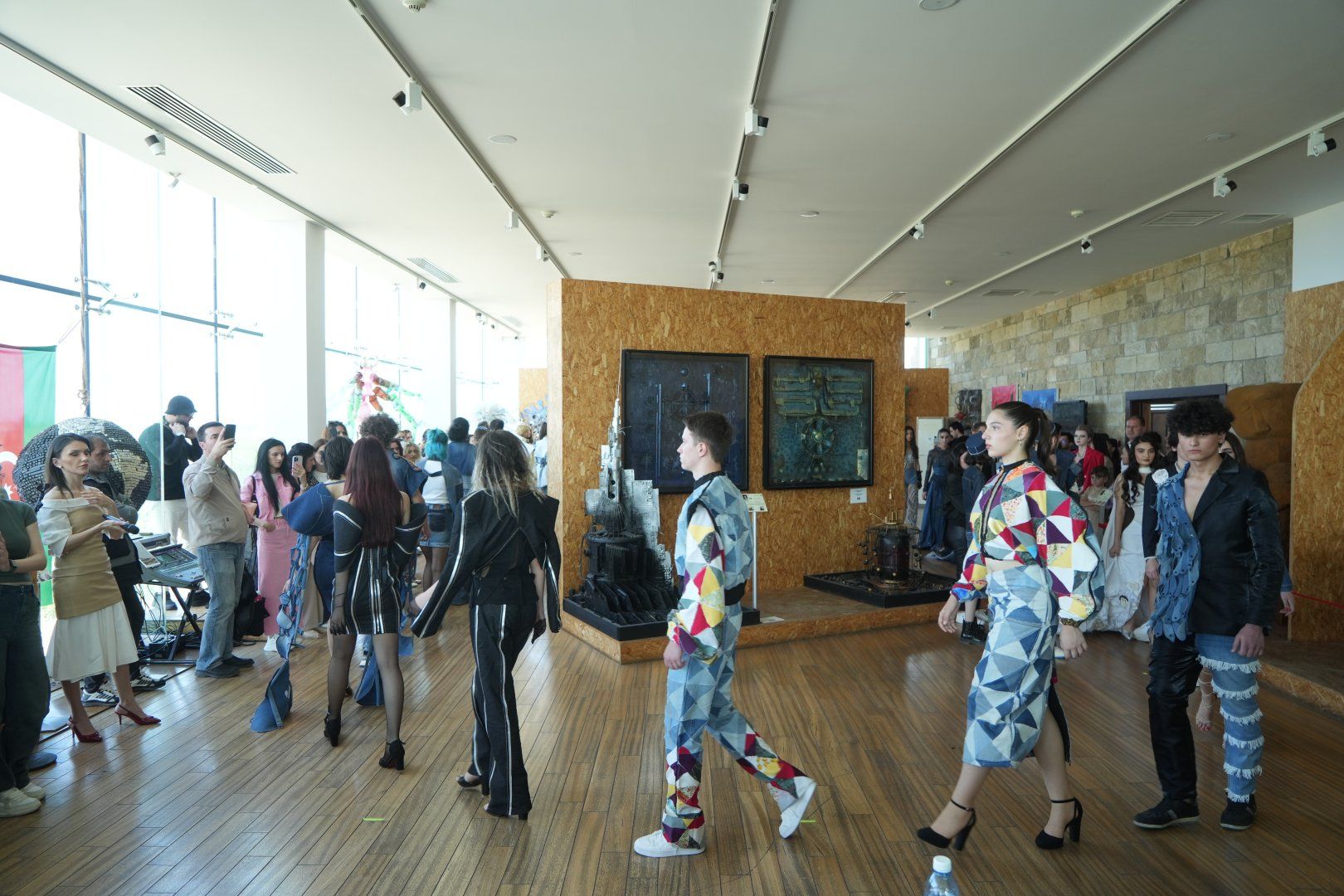 Slider Image 1