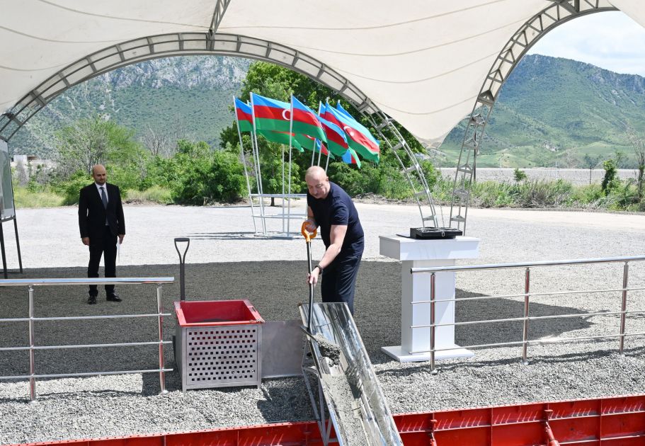 President Ilham Aliyev laid foundation stone for Minjivan settlement in Zangilan district [PHOTOS]