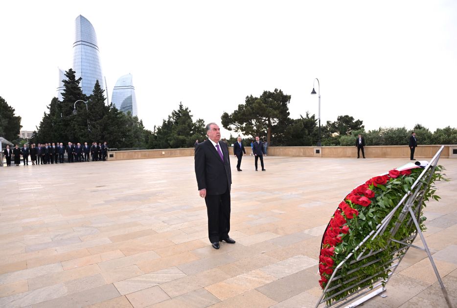 Tajikistan President Emomali Rahmon visits Alley of Martyrs [PHOTOS]