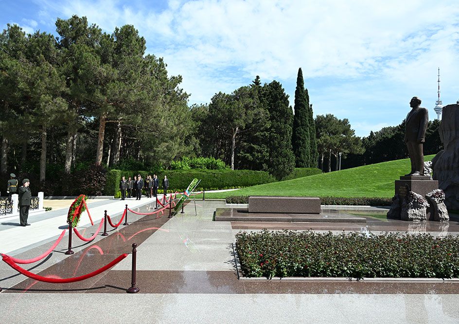 Slider Image 1