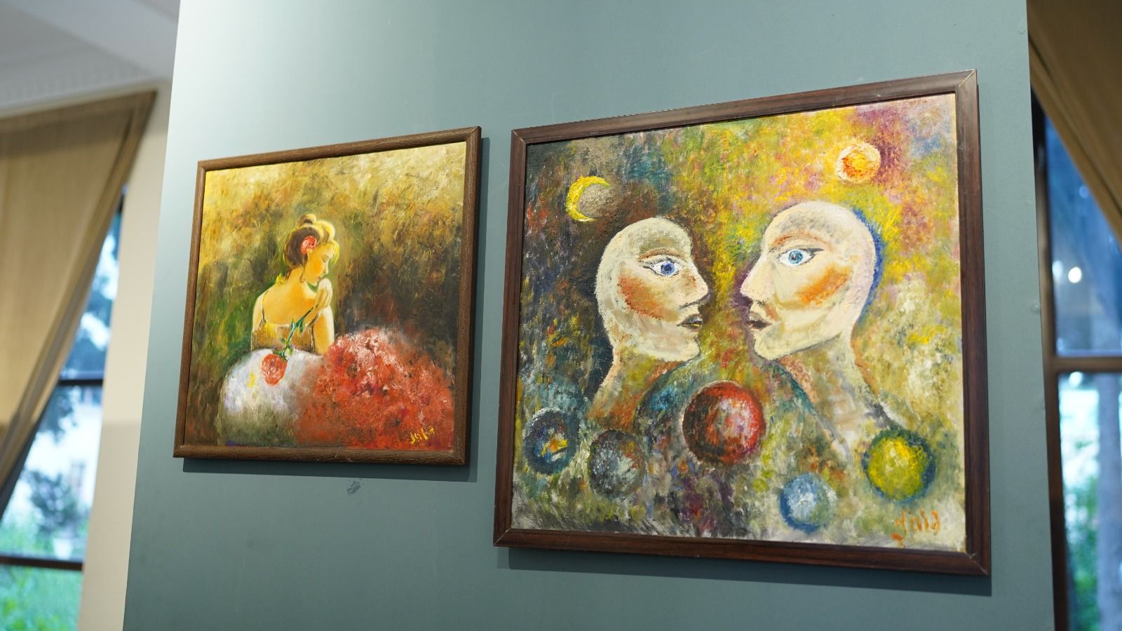 Young artist showcases her stunning art pieces in Ganja [PHOTOS]