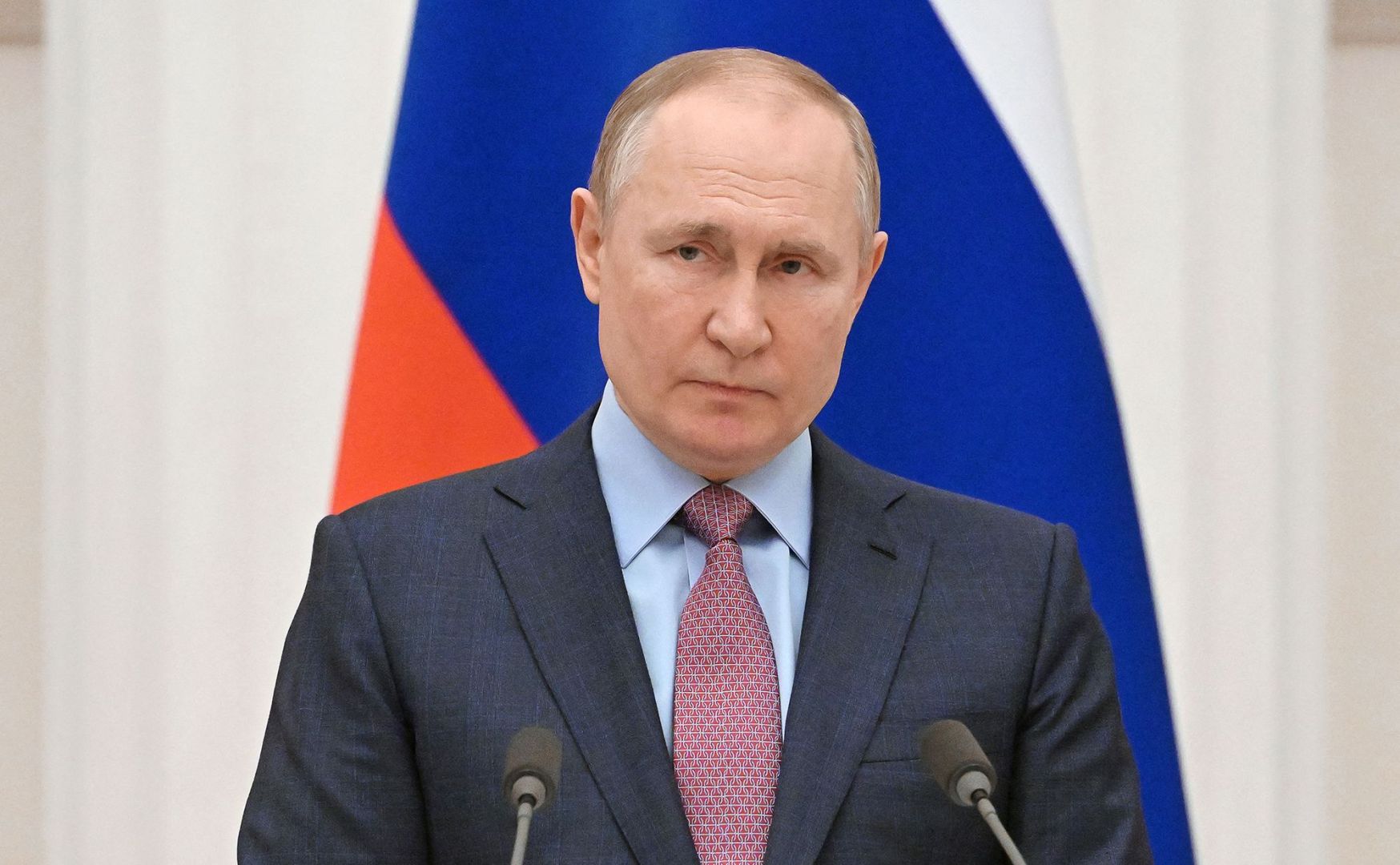 Vladimir Putin congratulates Azerbaijani President Ilham Aliyev