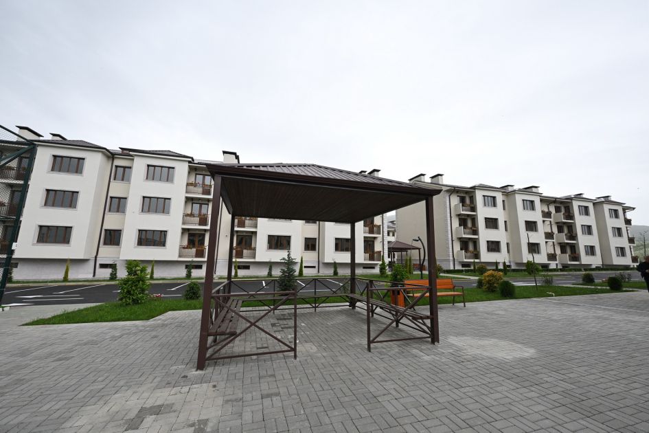 Slider Image 1