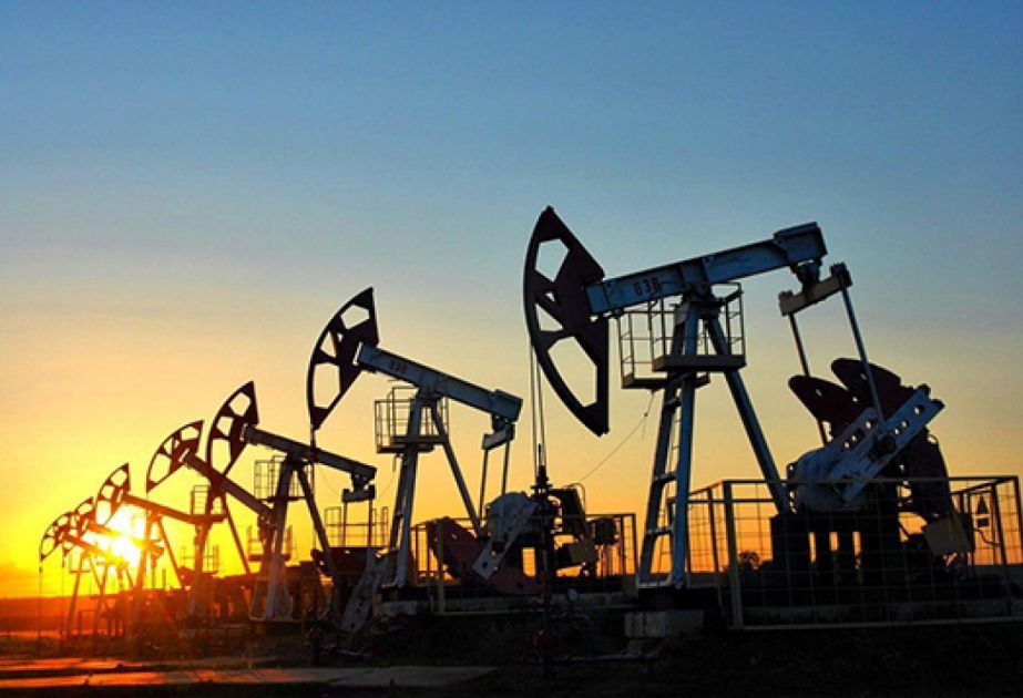 Azerbaijani oil prices fall