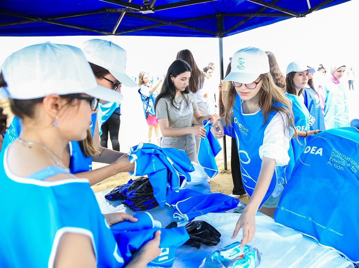 IDEA Public Union holds coastal cleanup campaign in Shuvalan [PHOTOS]
