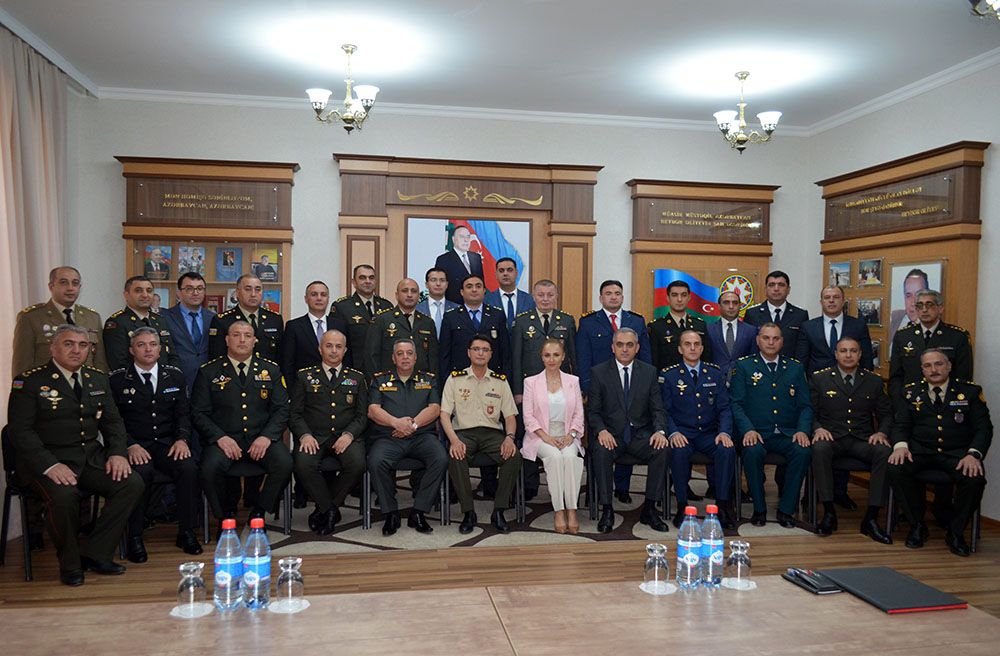 Strategic Studies, State Defence Management Academic Course’s graduation ceremony held [PHOTOS]