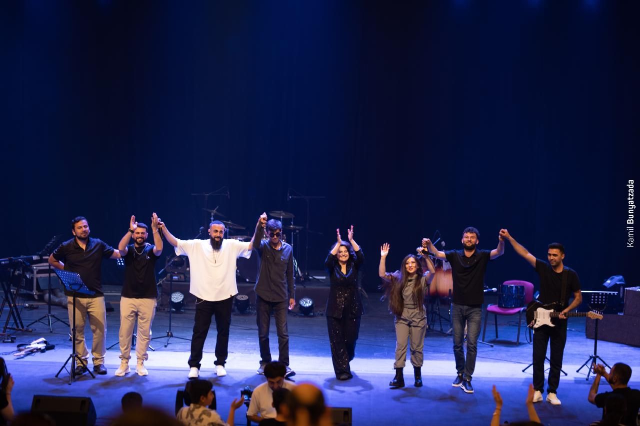 Eterno music band presented in Ganja [PHOTOS]
