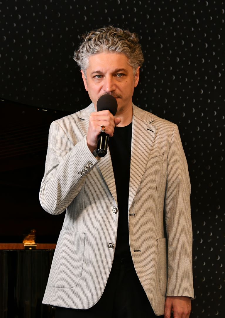 Slider Image 1