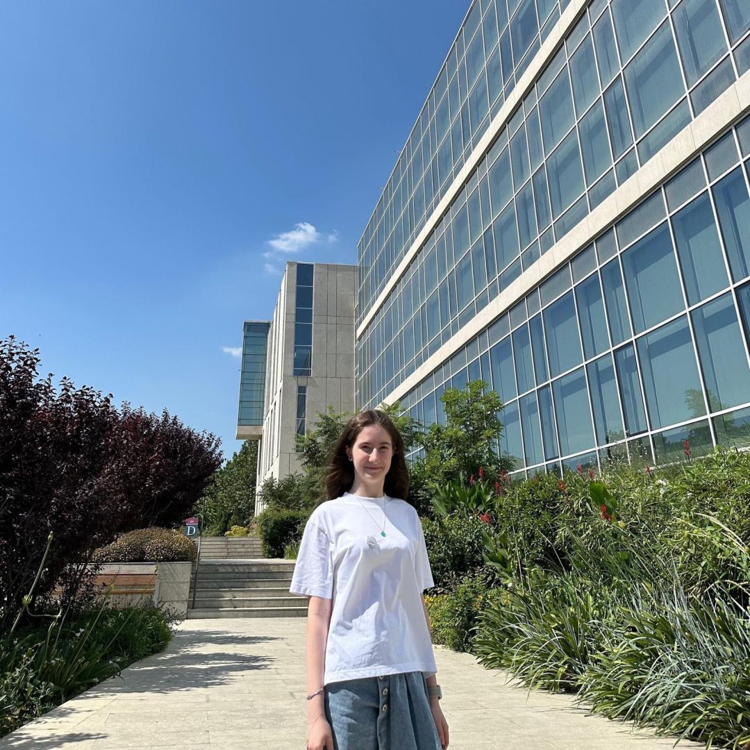 Azerbaijani pupil with high scores in final exams to study at ADA School next year