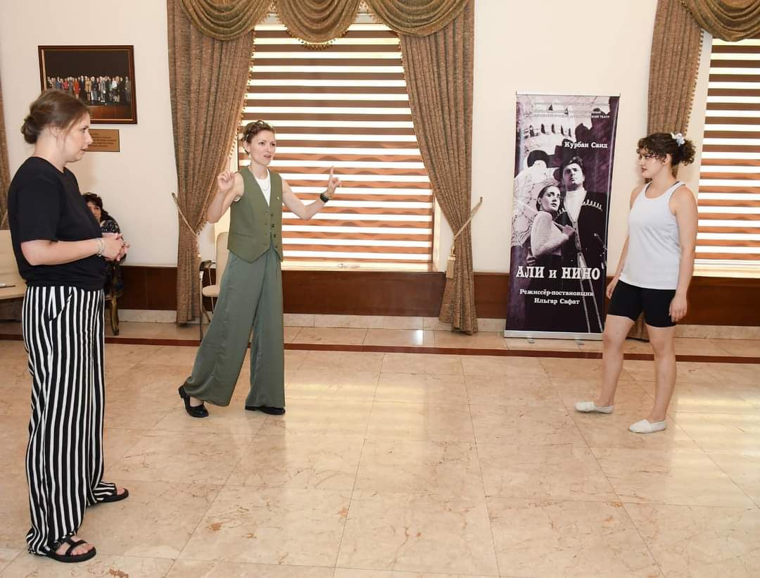Russian theatre figures hold master classes in Baku [PHOTOS]