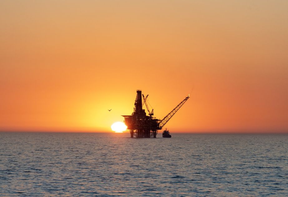 Azerbaijani oil price down in global markets