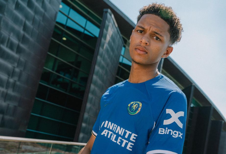 Chelsea sign Aston Villa teenager Omari Kellyman on six-year contract