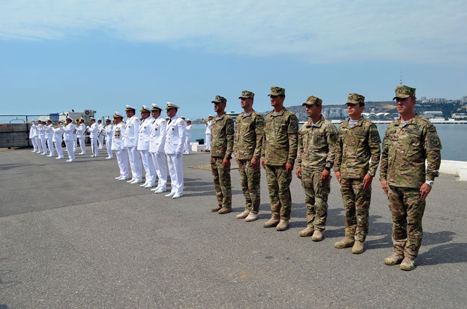 Warships of Russian Caspian Flotilla leave Baku port [PHOTOS]