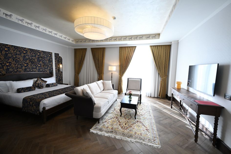 Slider Image 1