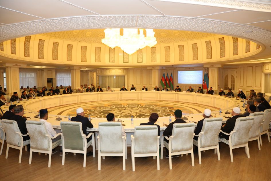 Caucasus Muslims Office holds meeting regarding start of month of Muharram [PHOTO]