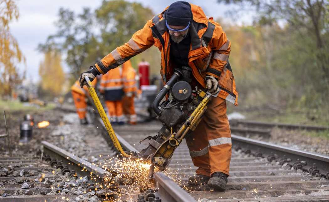 Germany’s major rail renovation project begins with Riedbahn closure