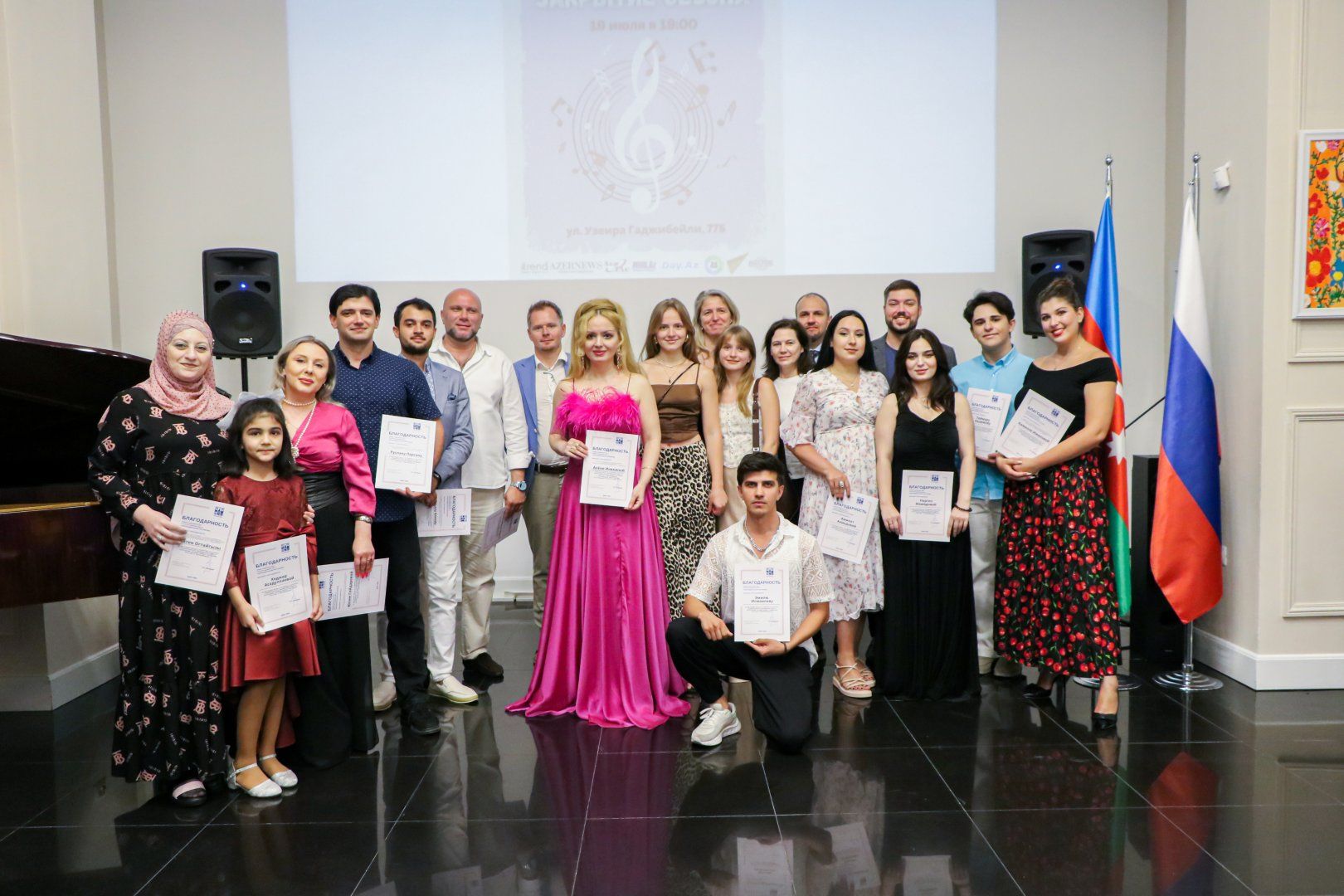 Russian House in Baku hosts pop music concert [PHOTOS]