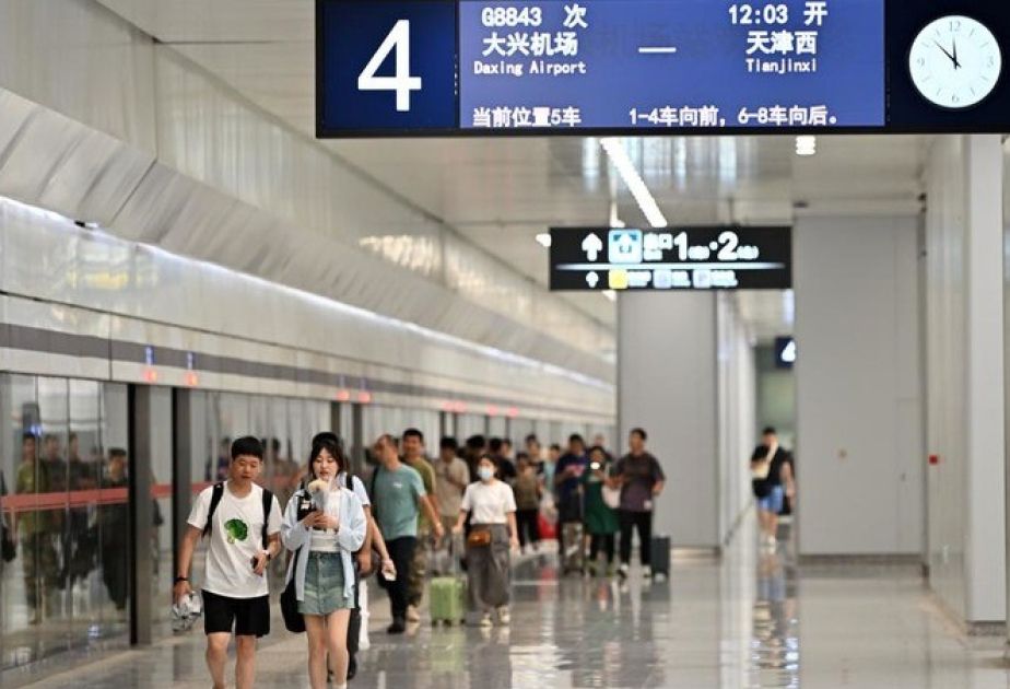 China sees 32.4 billion inter-regional trips in H1