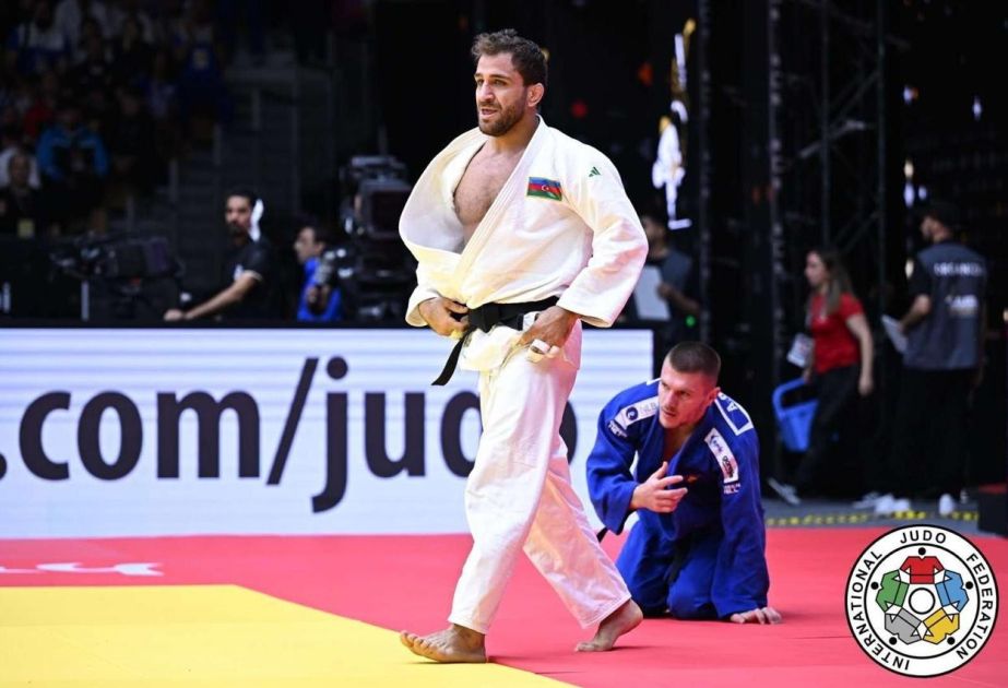 Azerbaijani judoka wins his first match at Paris-2024