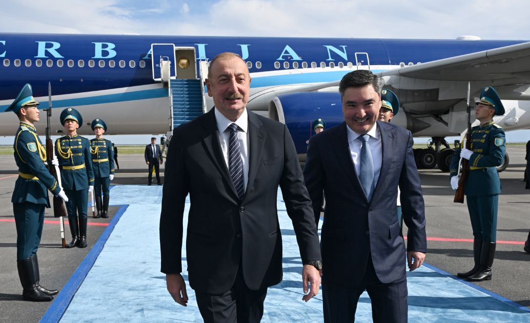 President Ilham Aliyev arrives in Kazakhstan [PHOTOS/VIDEO]