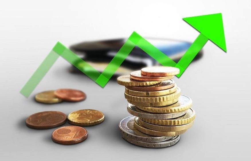 Inflation spikes to two-year high of 10.9% in Pakistan