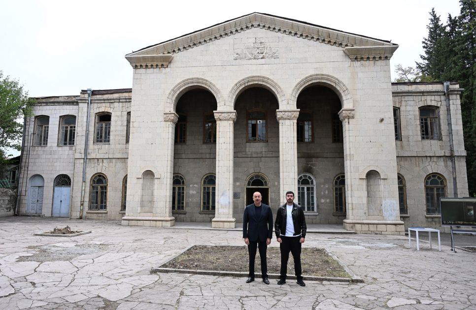 President Ilham Aliyev reviews planned work for Khankendi State Drama Theatre [PHOTOS/VIDEO]