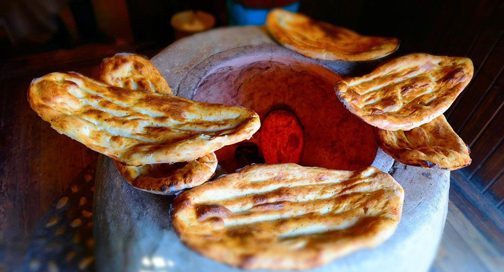 UNESCO recognizes tandir craftsmanship and bread baking as intangible heritage