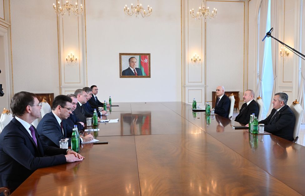 President Ilham Aliyev receives Governor of Russia's Astrakhan Region [PHOTOS/VIDEO]