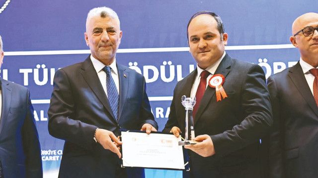 Minister Bolat says companies encourage to highly consider consumer demands