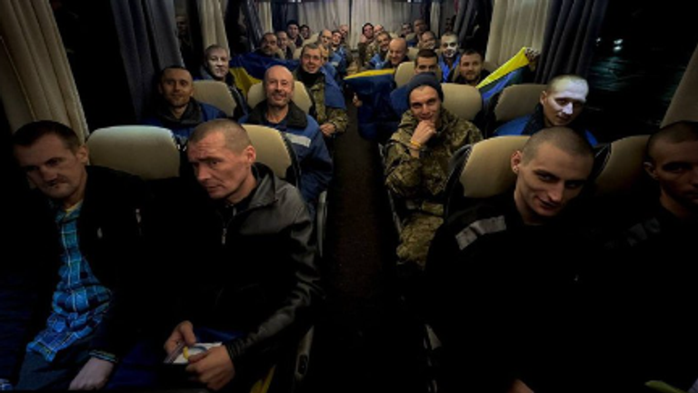 Russia and Ukraine conduct another swap of POWs
