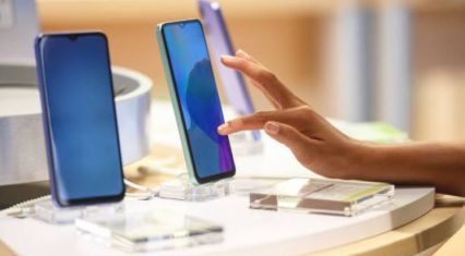 Smartphone imports to Azerbaijan fall, but spending rises as market shifts to higher-end models