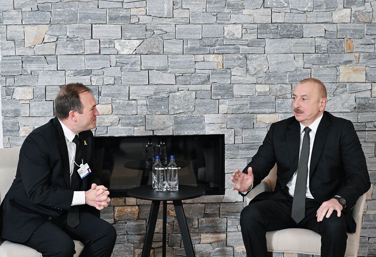 President Ilham Aliyev meets with President of US Congress of Christian Leaders in Davos [VIDEO]