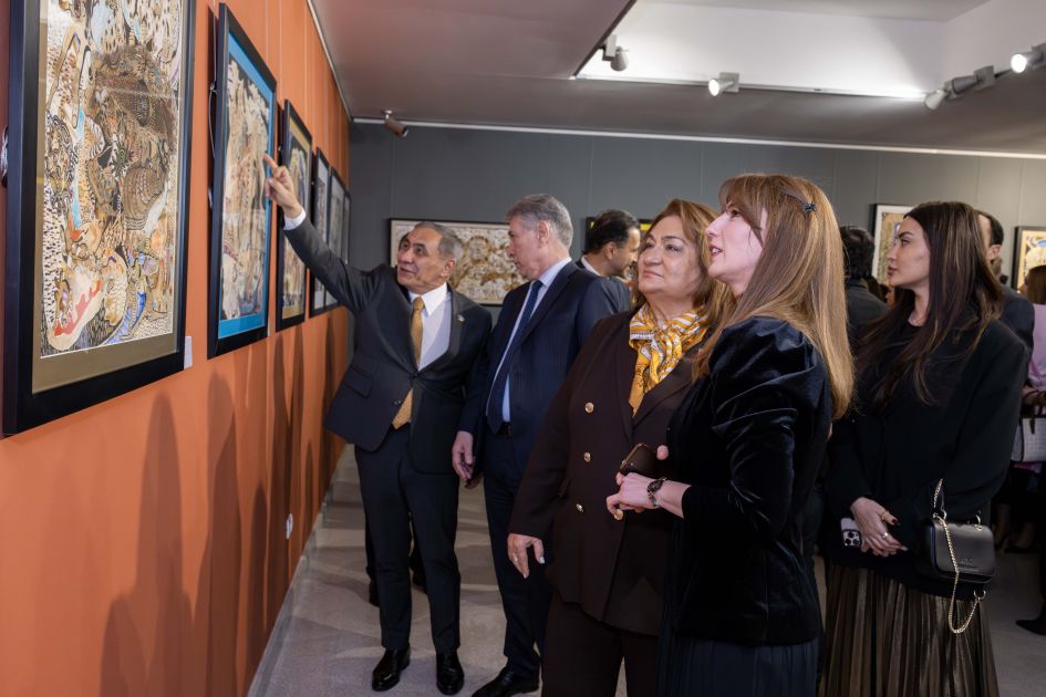 National Art Museum displays art works by Honored Artist Ulviya Hamzayeva [PHOTOS]