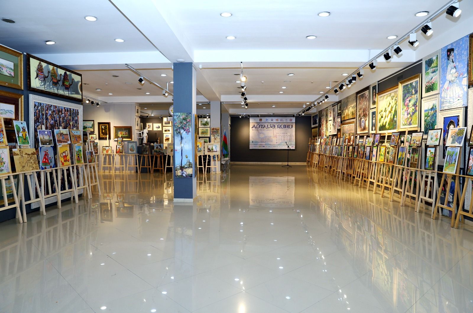 Baku hosts final exhibitions of Spirit of Reading National Art Contest [PHOTOS]