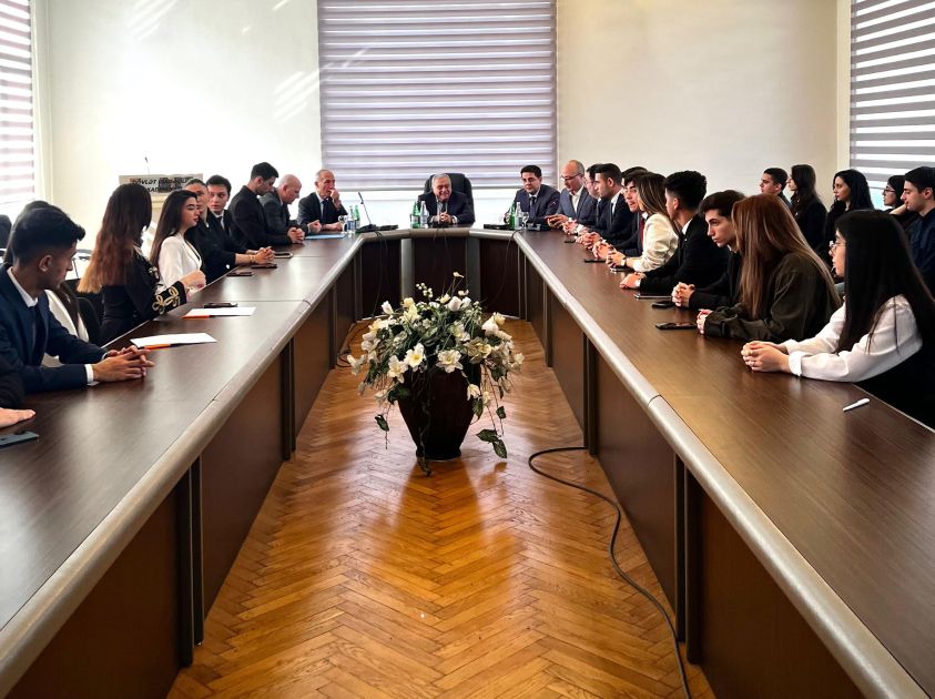Students honored on Youth Day at academy of Public Administration [PHOTOS]