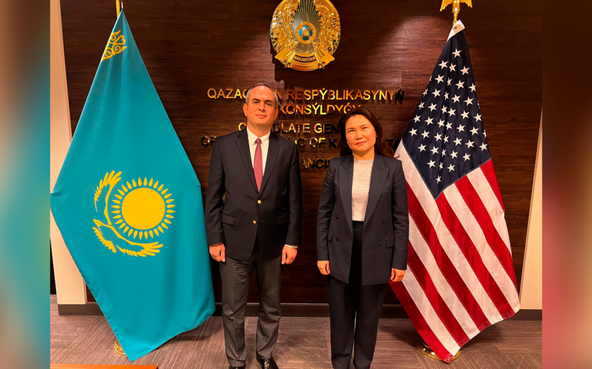 Azerbaijani and Kazakh Consuls General meet in Los Angeles