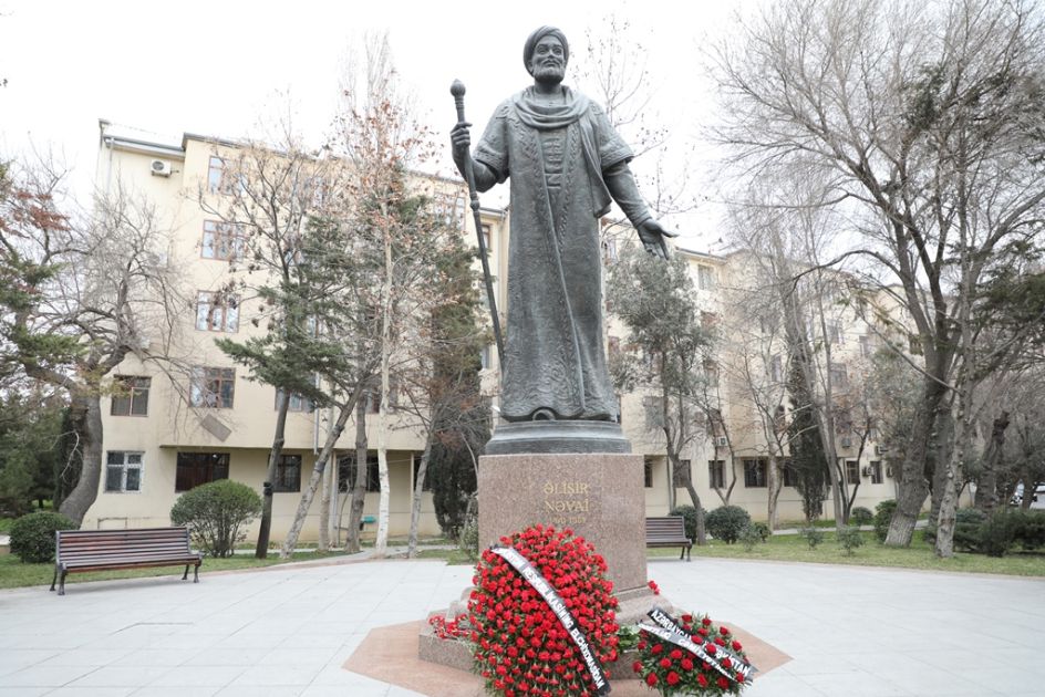 Great Uzbek poet Alisher Navai commemorated in Baku [PHOTOS]