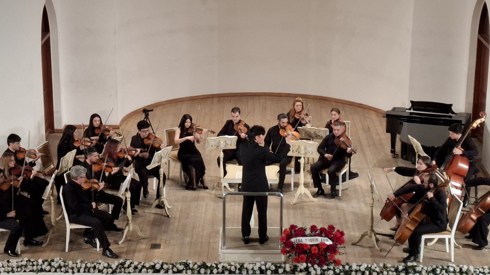 State Chamber Orchestra, South Korean Maestro thrill audience in Baku [PHOTOS/VIDEO]